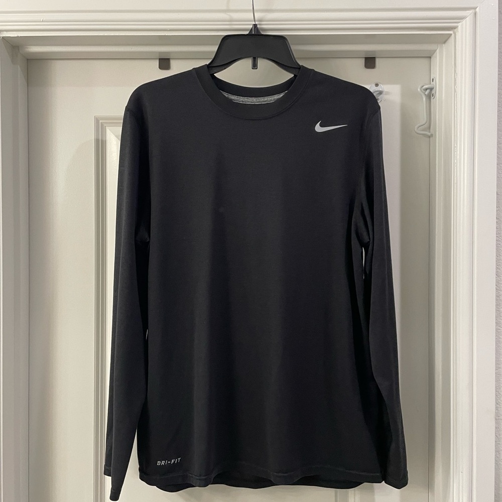 Nike Mens long sleeve dri-fit